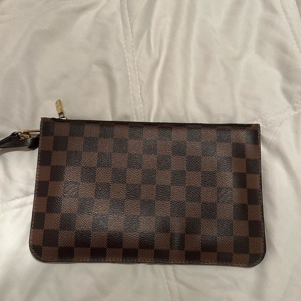 LV clutch bag - Picture 3 of 6
